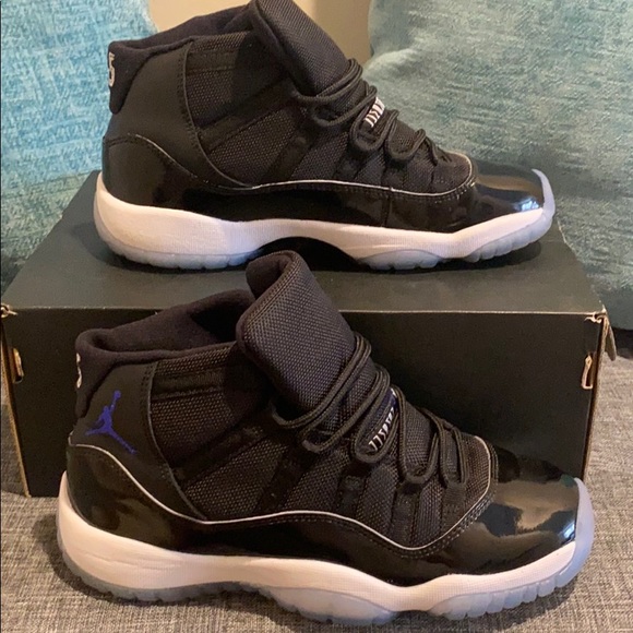 Air Jordan 11 Retro Space Jam 2016 release. - Picture 4 of 8